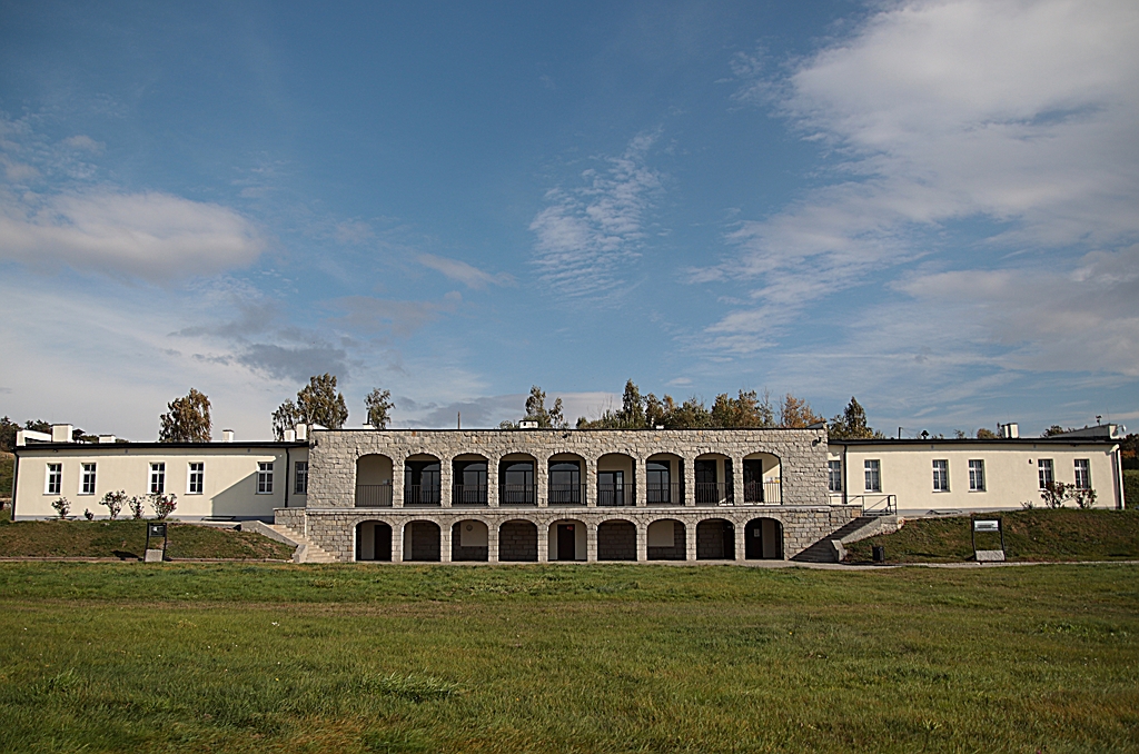 Gross-Rosen_Ausstellungsgebäude_ehem._SS-Casino